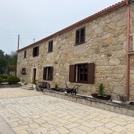 En Rias Baixas Cerca De Santiago Con Piscina Y Barbacoa - Casa Amelia By Easylife Rent * Valga