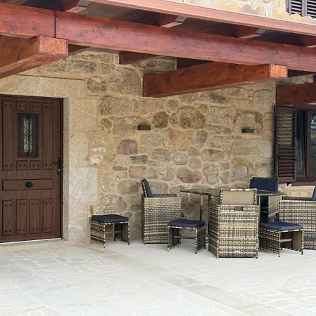 En Rias Baixas Cerca De Santiago Con Piscina Y Barbacoa - Casa Amelia By Easylife Rent Valga